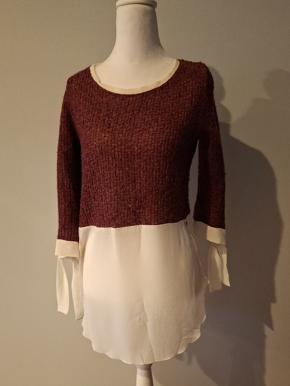 Rinascimento Burgundy and Cream Two-Tone Knit Tunic